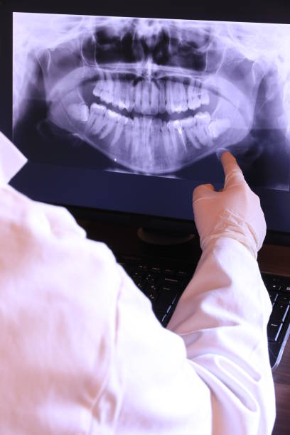 Best Cosmetic Emergency Dentistry in Prces Lakes, IN